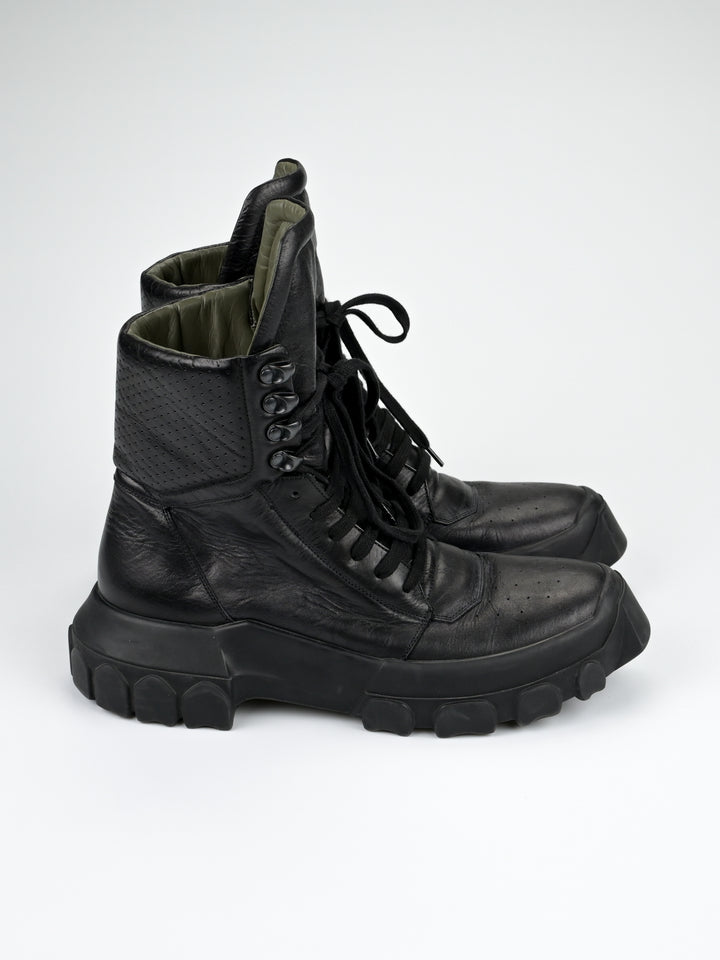 Blackout Tractor Boots