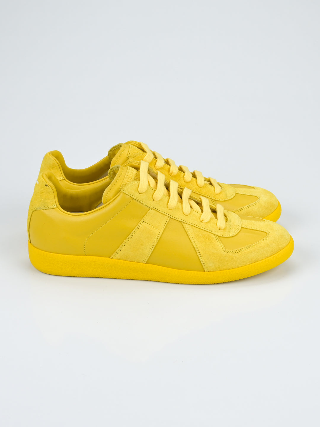 Replica GAT Leather Sneakers
