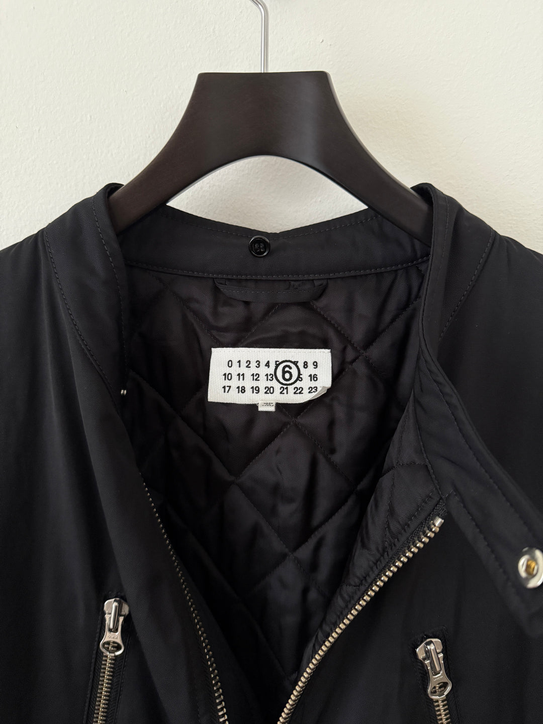 MM6 Hooded 5 Zip Bomber w/Scarf