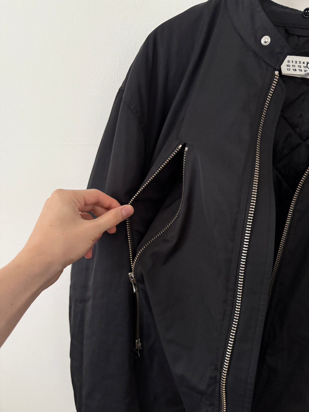 MM6 Hooded 5 Zip Bomber w/Scarf