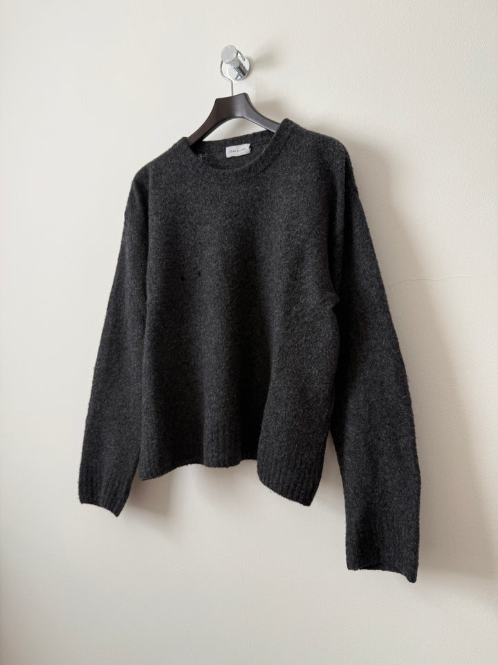 Wool Powder Knit Sweater