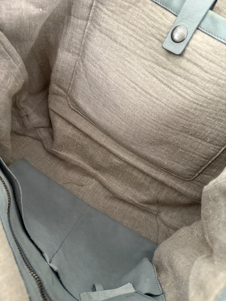 4 Dritta Shoulder Bag