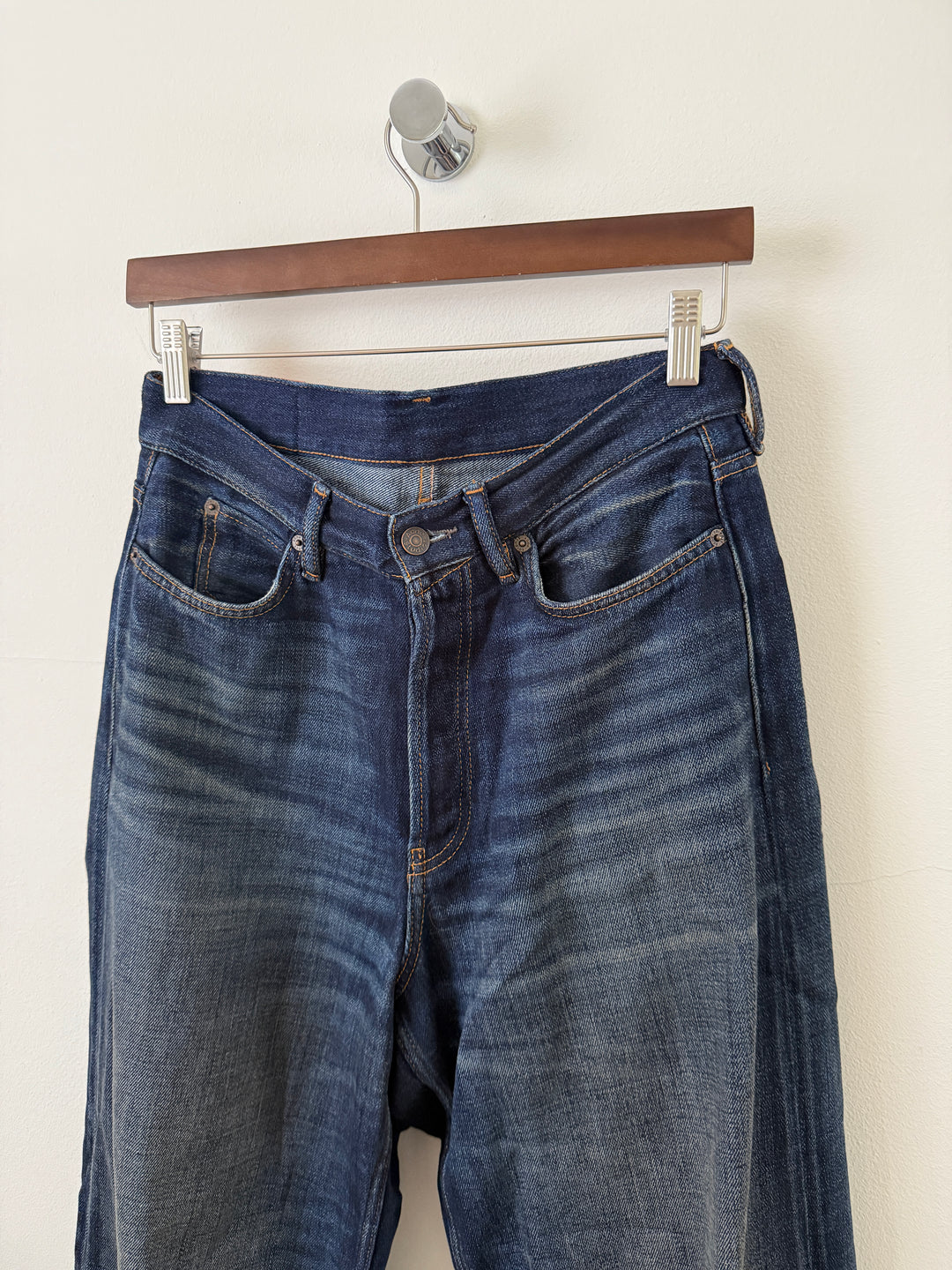 U Yoyogi 1981 Loose Fit Jeans