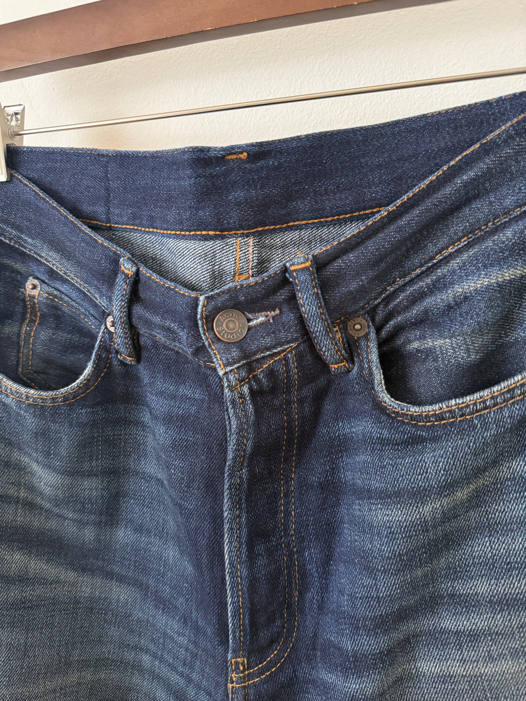 U Yoyogi 1981 Loose Fit Jeans