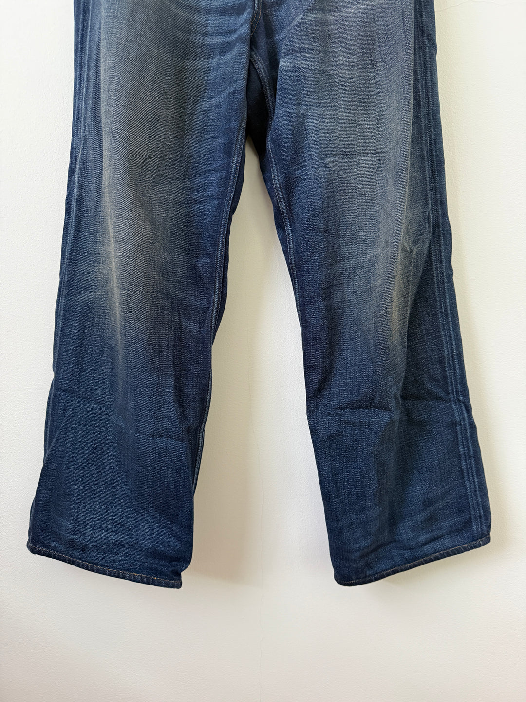 U Yoyogi 1981 Loose Fit Jeans