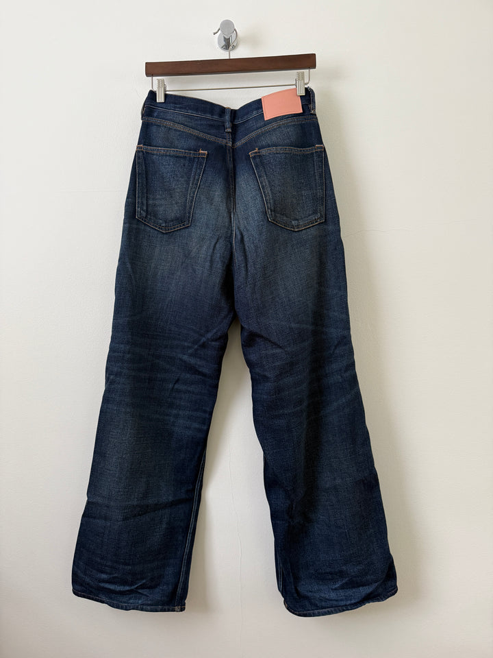 U Yoyogi 1981 Loose Fit Jeans