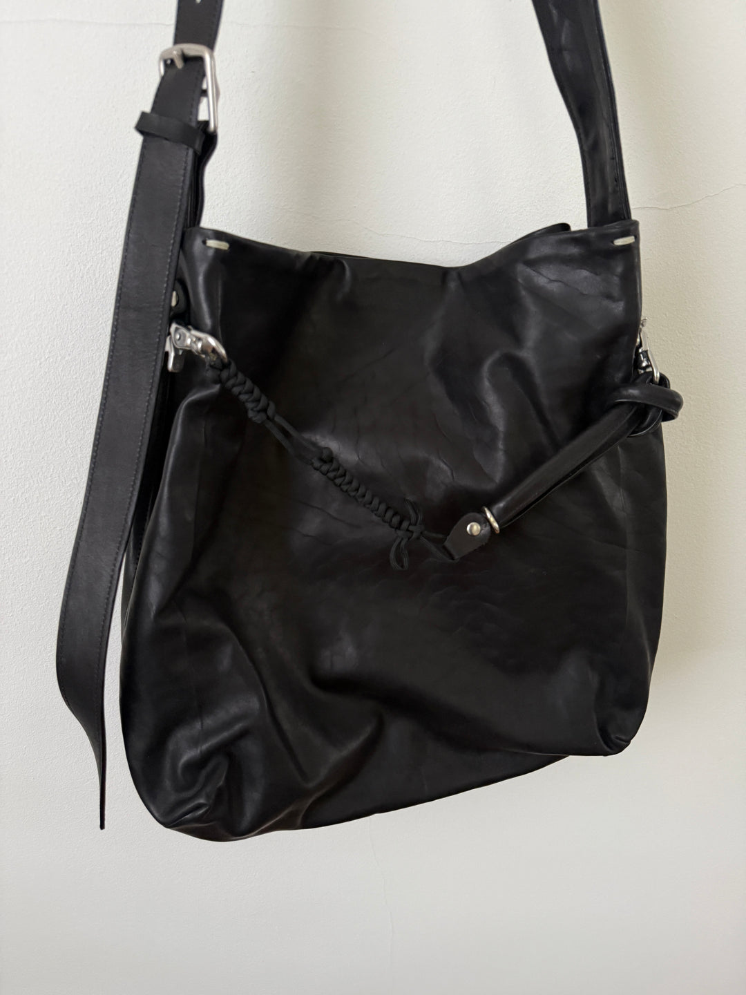 Belted Horse Gireogi Tote Bag