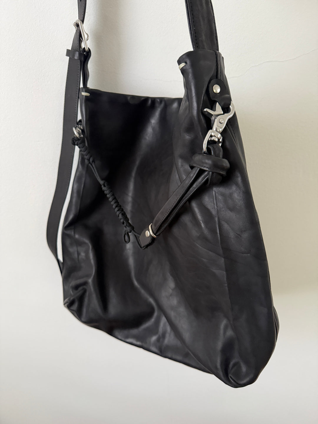 Belted Horse Gireogi Tote Bag