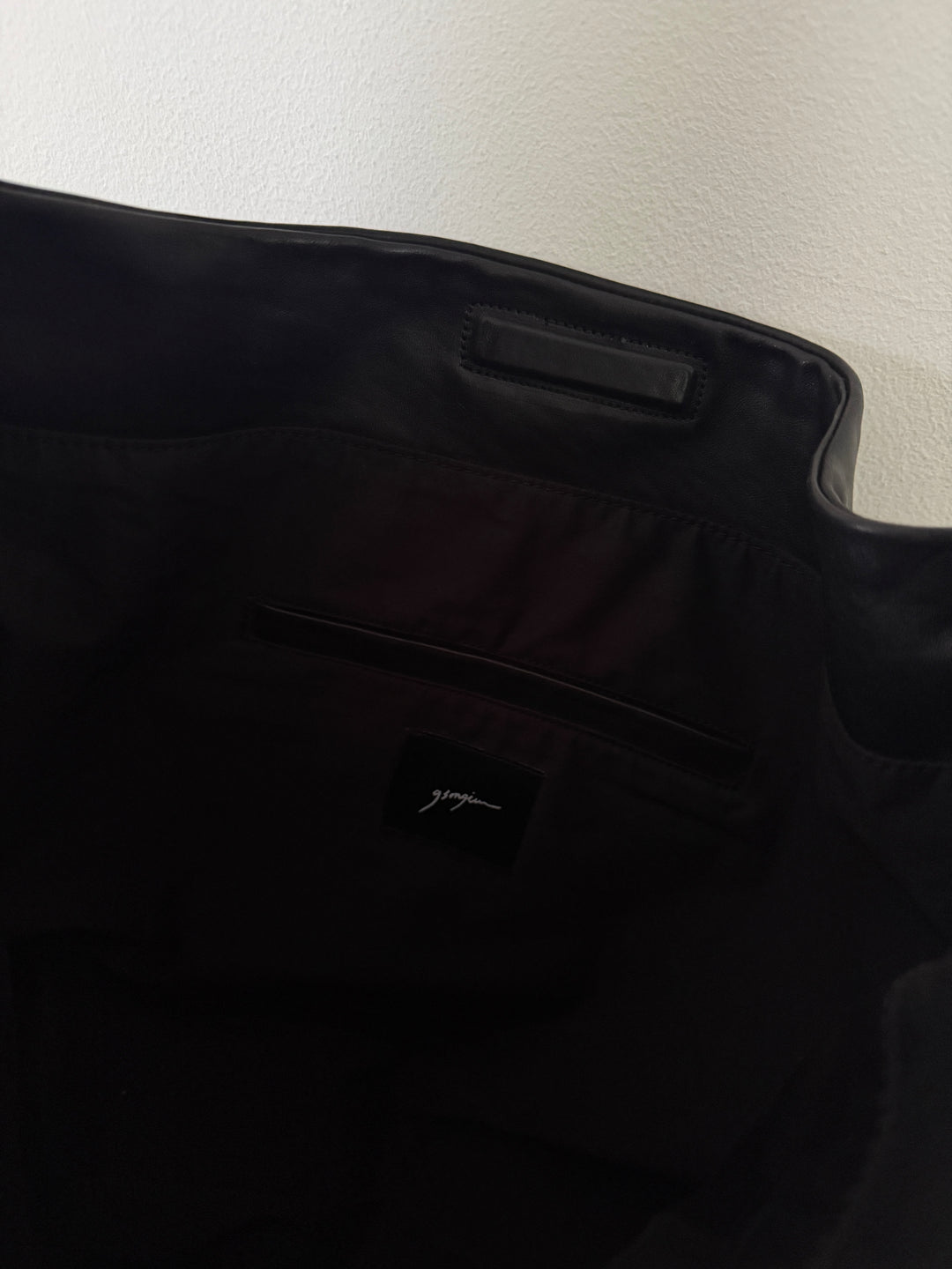 Belted Horse Gireogi Tote Bag