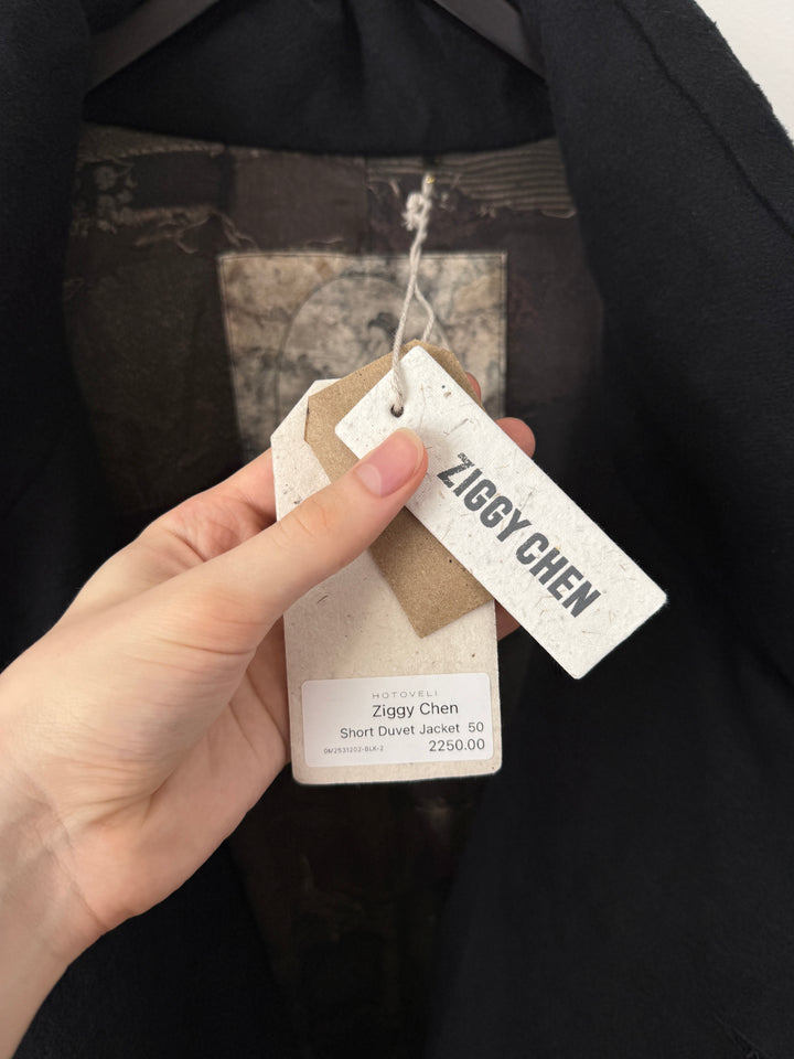 Short Duvet Jacket