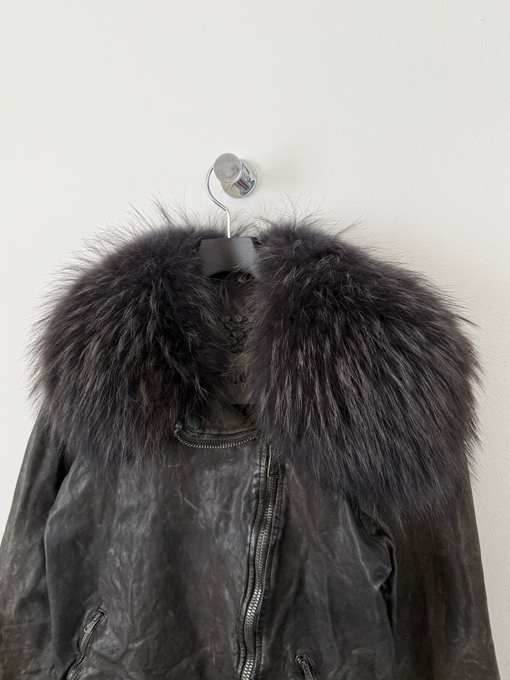 Zip Up Leather Jacket with Fur