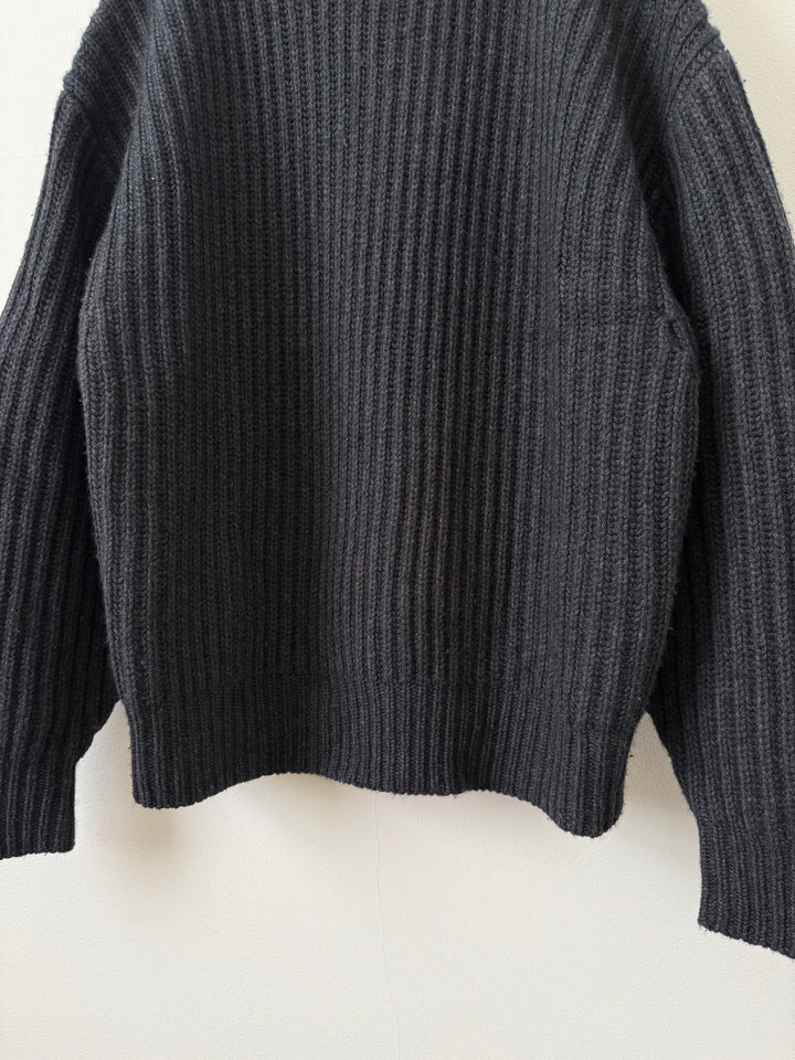 Charcoal Capri Cashmere Crewneck Sweater