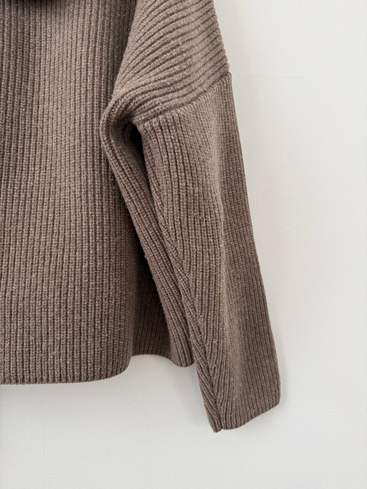Dakota Knit Poncho Wheat