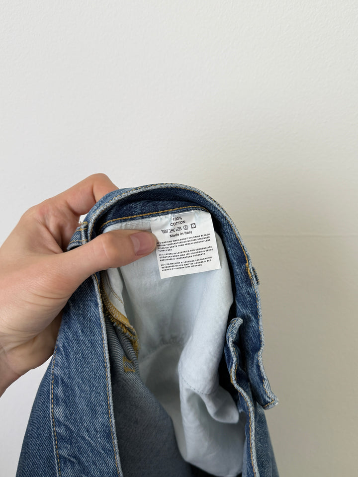LOT-05 Denim Jeans in Broken Indigo