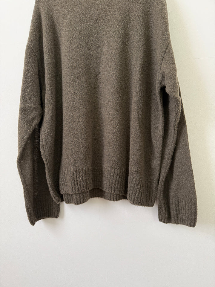 Olive Wool Powder Knit Sweater