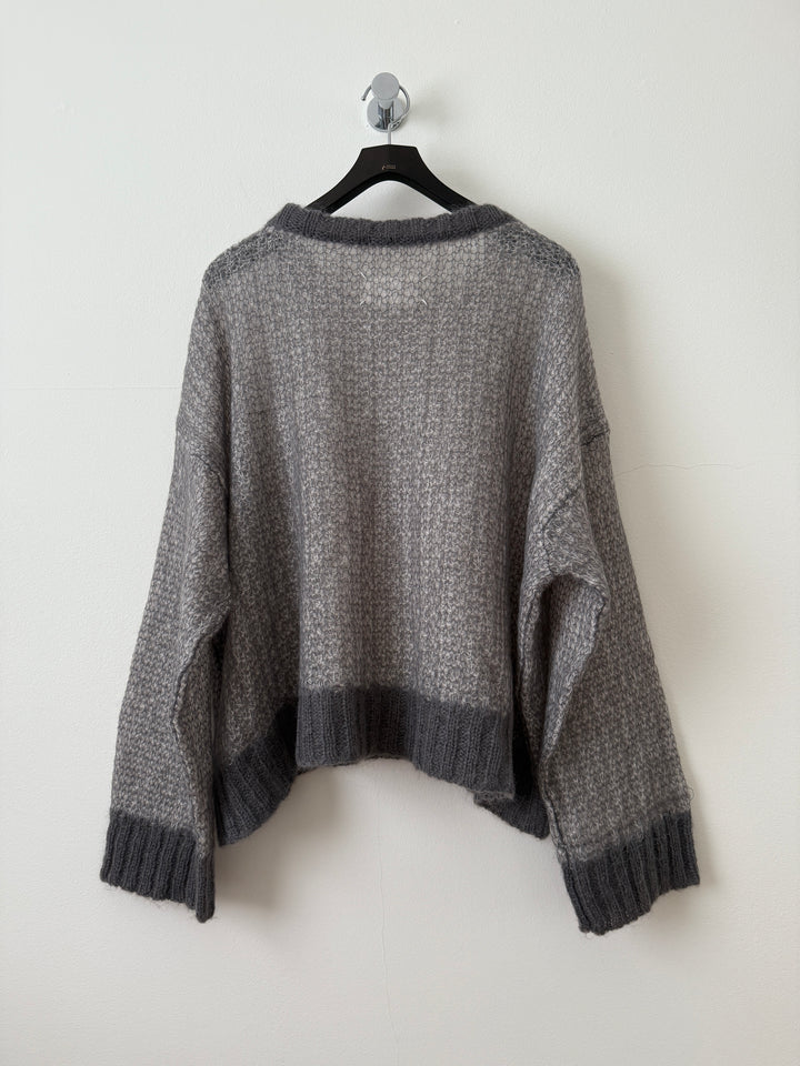 Scoop Neck Loose Gauge Sweater