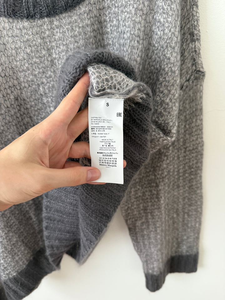 Scoop Neck Loose Gauge Sweater