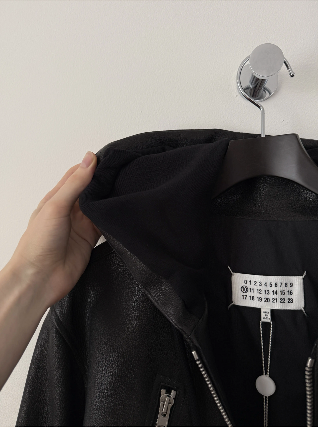 2018 5 Zip Goat Leather Hooded Jacket